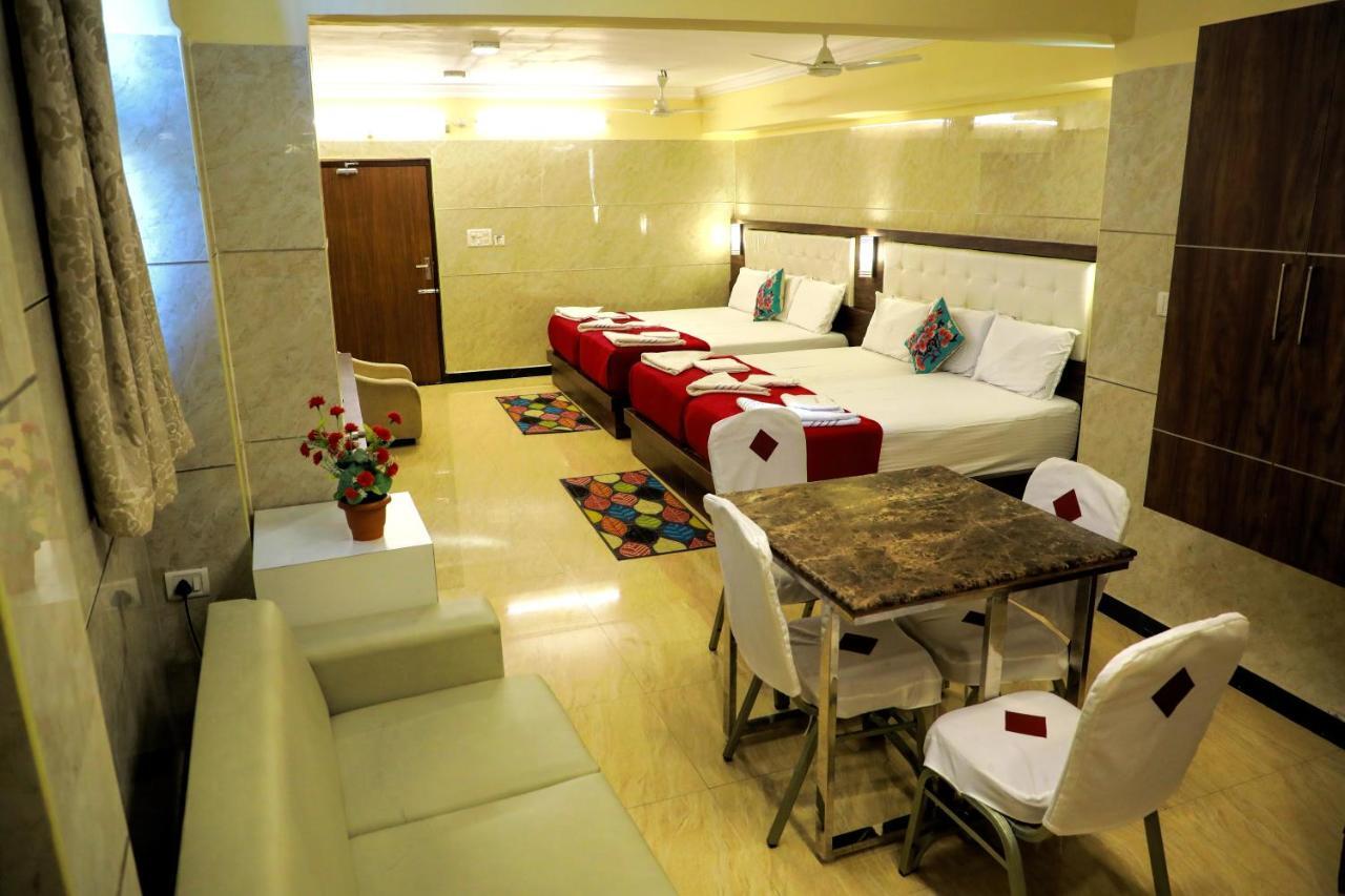 Hotel Ssk Grand Kanchipuram Buitenkant foto