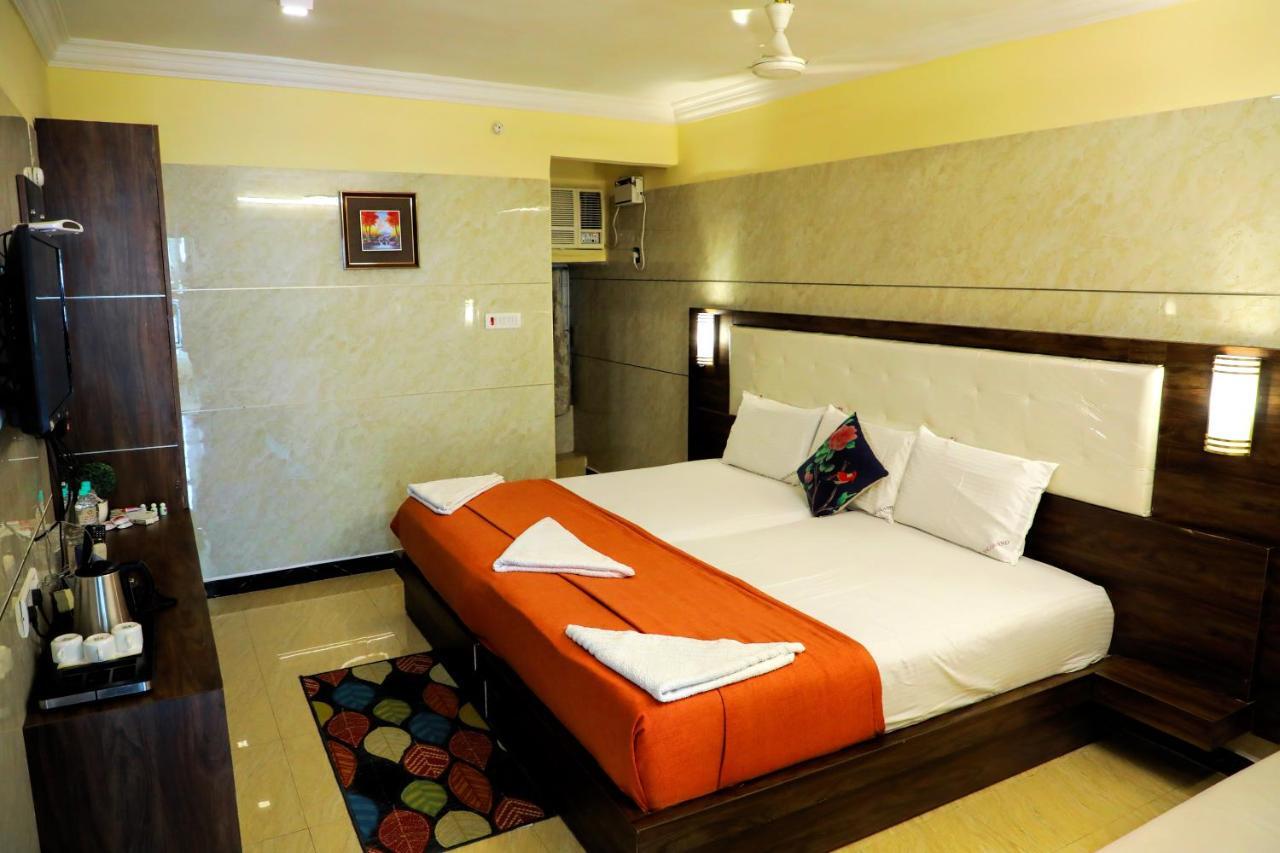 Hotel Ssk Grand Kanchipuram Buitenkant foto